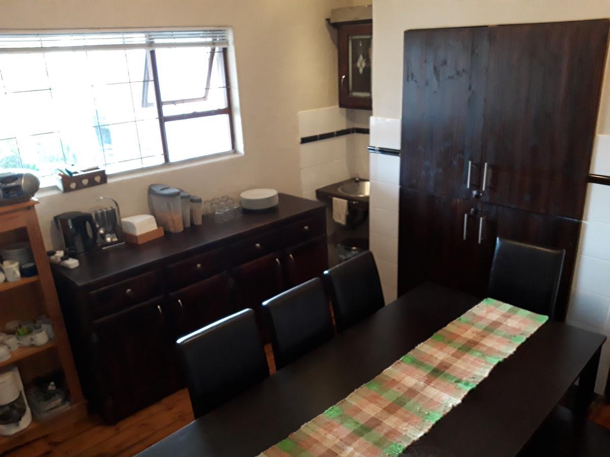 Guesthouse On Irvine Πορτ Ελίζαμπεθ Εξωτερικό φωτογραφία